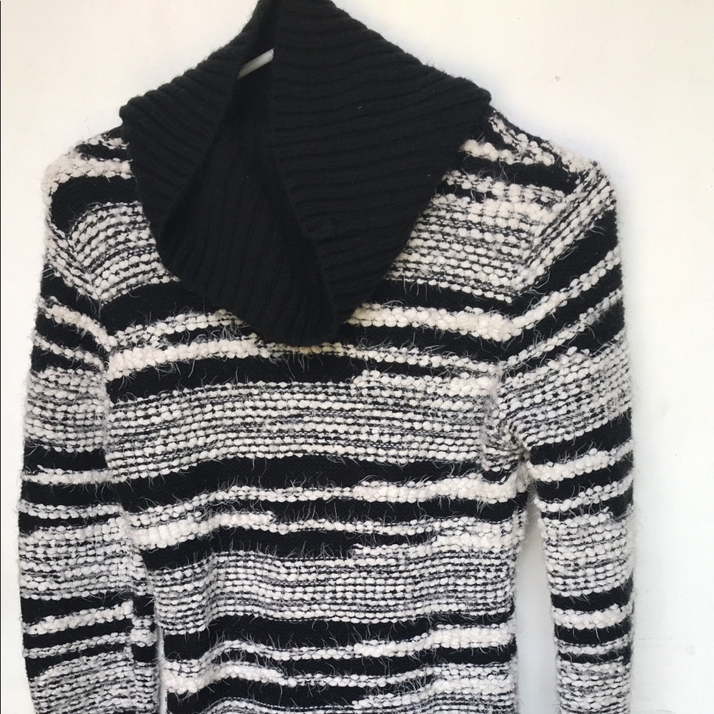 B&W strips sweater dress